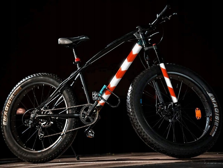 TAŚMA OSTRZEGAWCZA 50mm x 25m ODBLASKOWA SAMOPRZYLEPNA ZÓŁTA - CZARNA 5CM