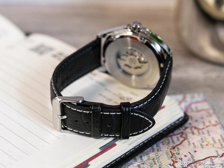 MĘSKI ZEGAREK LORUS RU409AX9 CZARNY NA PASKU AUTOMATYCZNY DATOWNIK 100M