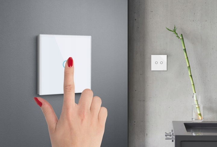 WŁĄCZNIK ŚWIATŁA SZKLANY DOTYKOWY POJEDYNCZY BIAŁY WIFI TUYA LED SZKŁO