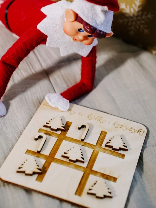 ZESTAW PAKA GADŻETÓW DREWNIANYCH DLA ELFA TABLICZKI ELFOMTER ZADANIA DRZWI