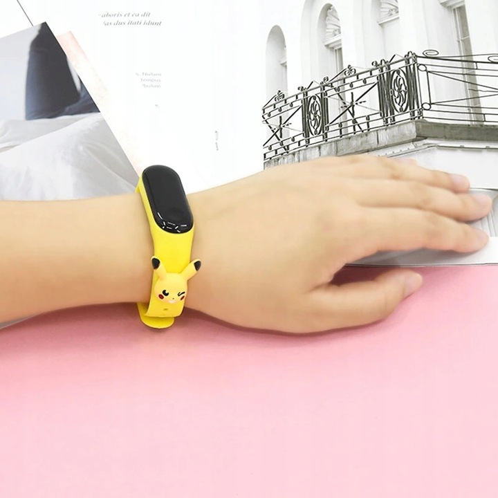 zegarek elektroniczny POKEMONY dziecięcy dla dzieci PIKACHU smartwatch LED