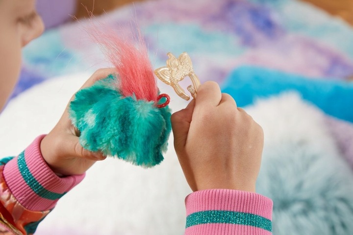 Furby FURBLETS Interaktywna maskotka Mello-Nee LETNI CHILL F8894 Furbiś