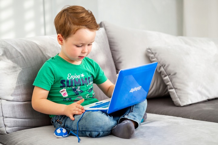 KINDERPLAY LAPTOP DLA DZIECI EDUKACYJNY DO NAUKI LITEREK LICZENIA 120 OPCJI