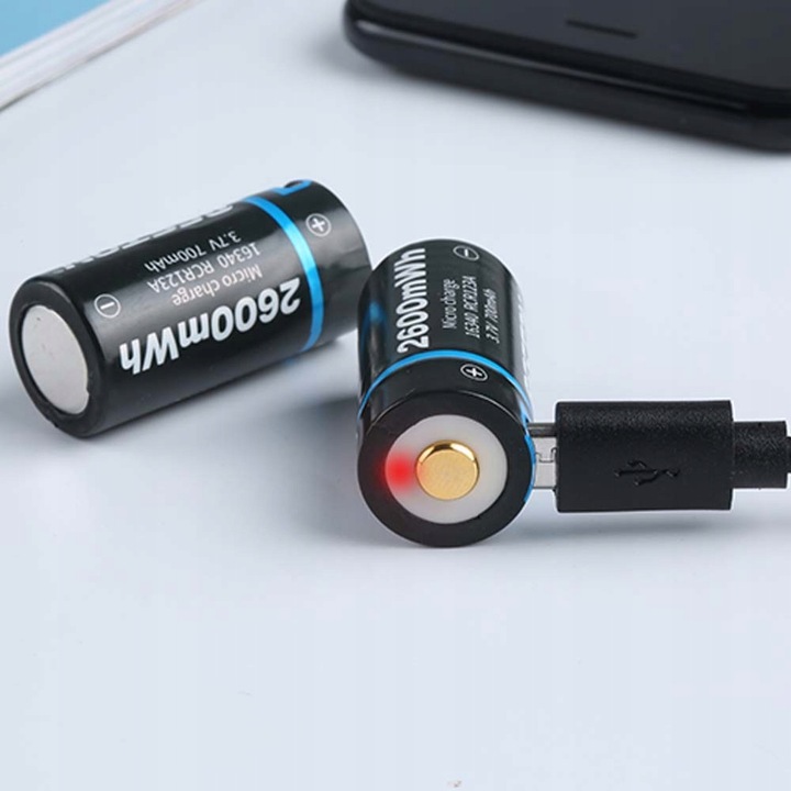 Akumulatorek CR 123a 3,7v 2600mWh microUSB Lithium