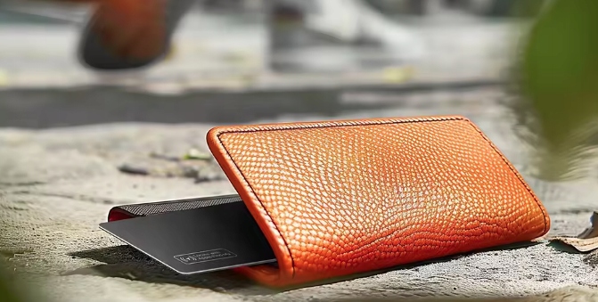 LOKALIZATOR PORTFELA KARTA GPS MINI DŹWIĘKOWY BLUETOOTH FIND MY TAG TRACKER