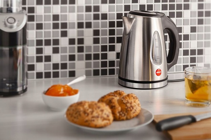 Czajnik elektryczny Eldom CS10 Humie 1 l 1500 W srebrny