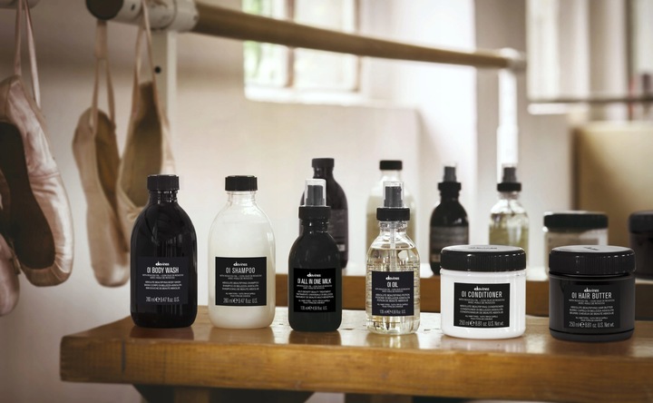 Davines OI All In One Milk Mleczko w spray'u z olejkiem roucou b/s 135ml