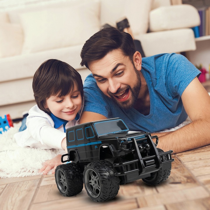 SAMOCHÓD TERENOWY AUTO ZDALNIE STEROWANE SWAT PILOT ŁADOWARKA USB HUMMER