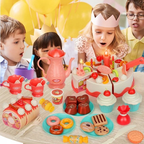 Tort do krojenia urodzinowy kuchnia światła rzepy dźwięki masterchef