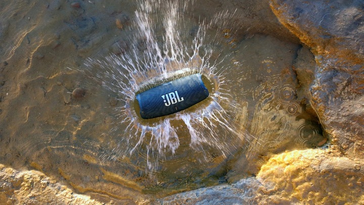 Głośnik przenośny JBL Charge 5 niebieski