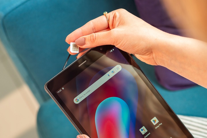 TABLET 8" 4G LTE 4/64GB WiFi SIM GPS HD ANDROID ŁADOWARKA KABEL