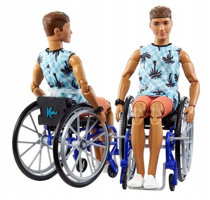 LALKA BARBIE KEN NA WÓZKU INWALIDZKIM zestaw do zabawy dla dzieci +3 lata