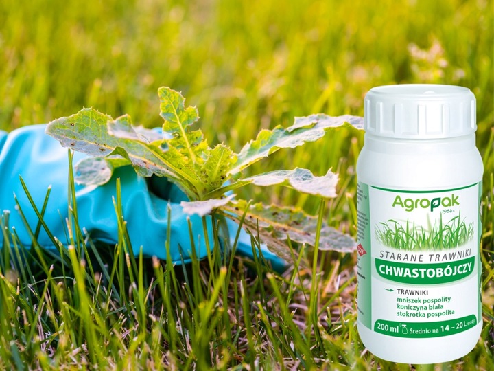 STARANE TRAWNIKI środek oprysk na chwasty w trawie trawniku 200ml NA 666m2