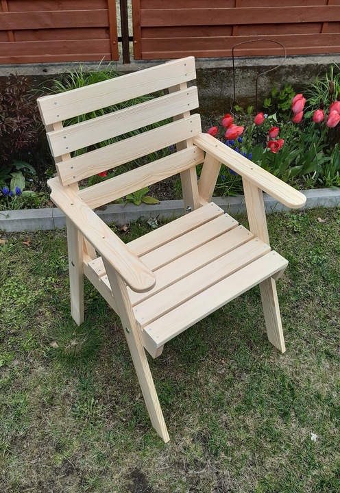 Fotel ogrodowy drewniany