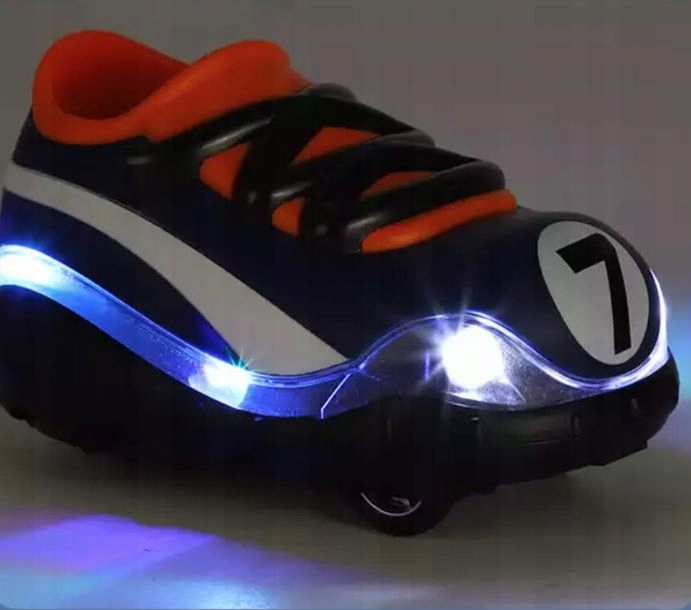 SAMOCHODZIKI ZDALNIE STEROWANE RC PIŁKA NOŻNA ZABAWA DLA DZIECI