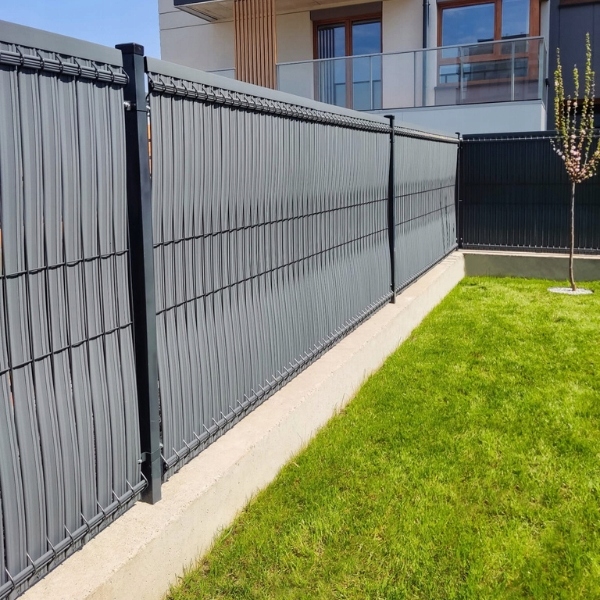 BRĄZOWA OSŁONA NA PŁOT LISTWY NA OGRODZENIE PANELE LAMELE 122X250CM