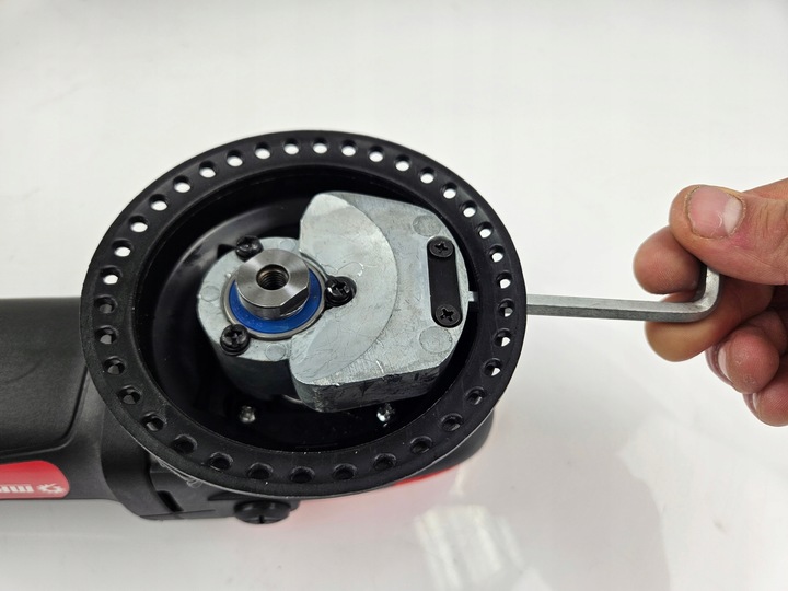 POLERKA SAMOCHODOWA szlifierka OSCYLACYJNA Z REGULACJĄ DUAL ACTION + GĄBKI