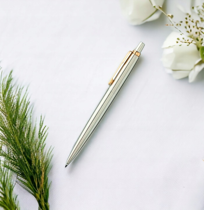 Długopis stalowy PARKER Jotter na prezent z WŁASNYM NAPISEM Z LOGO GRAWEREM