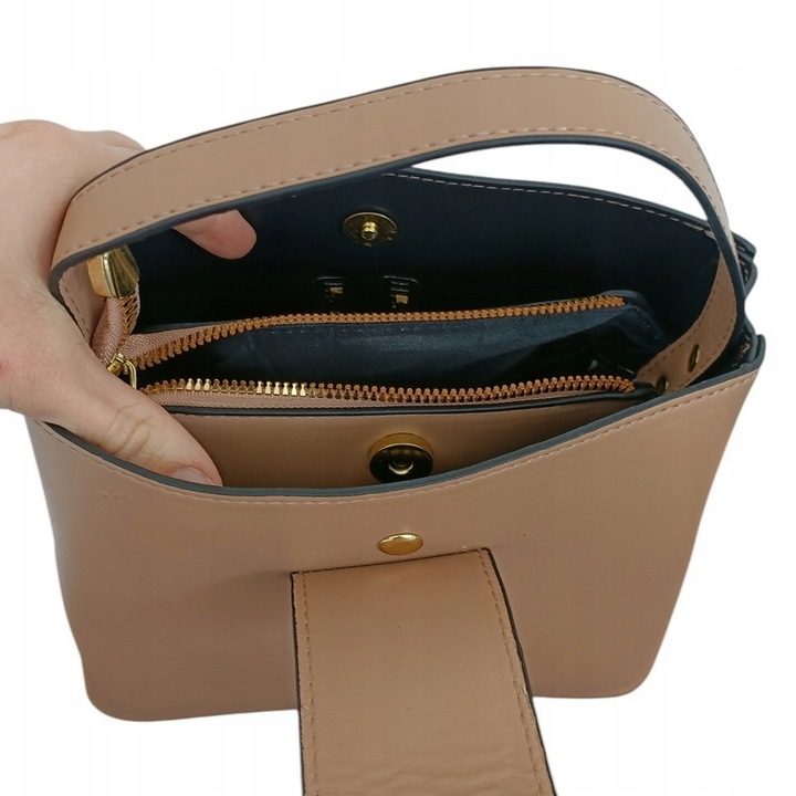 Torebka Damska na Ramię Brązowa Jasna Elegancka Pojemna Wizytowa Kuferek