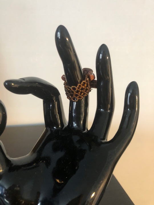 Pierścionek na gumce piasek pustyni i toho kamienie 9