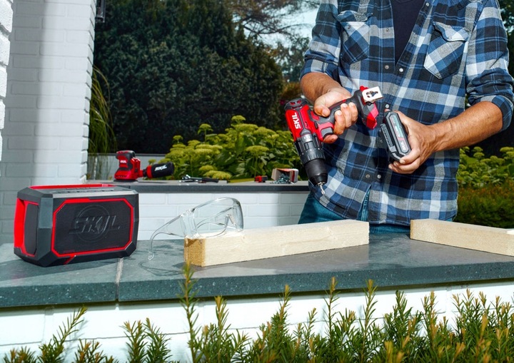 GŁOŚNIK BLUETOOTH POWERBANK ŁADOWARKA USB 20V 3151 SKIL