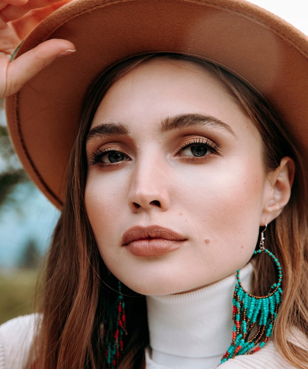 Kapelusz klasyczny panama elegancki brązowy filcowy z rzemykiem rzemyk boho