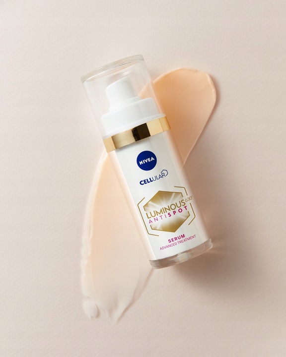 NIVEA CELLULAR LUMINOUS 630 Serum na przebarwienia przeciw plamom 30ml