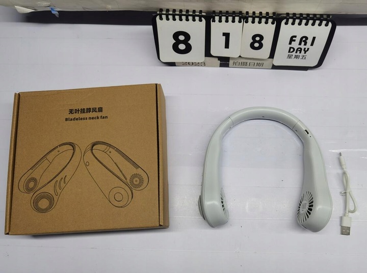 PRZENOŚNY WENTYLATOR NA SZYJĘ MINI BEZŁOPATKOWY CHŁODZIARKA AKUMULATOROWY