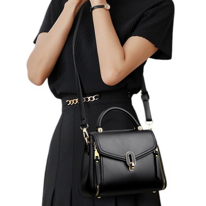 Torebka Damska na Ramię CZARNA Elegancka Pojemna Wizytowa Kuferek