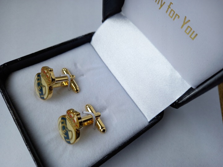 Spinki do mankietów koszuli Real Madryt dla kibica