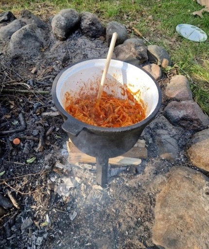 Kociołek Myśliwski 11 Lit. EMALIA Żeliwny GARNEK na OGNISKO Emaliowany