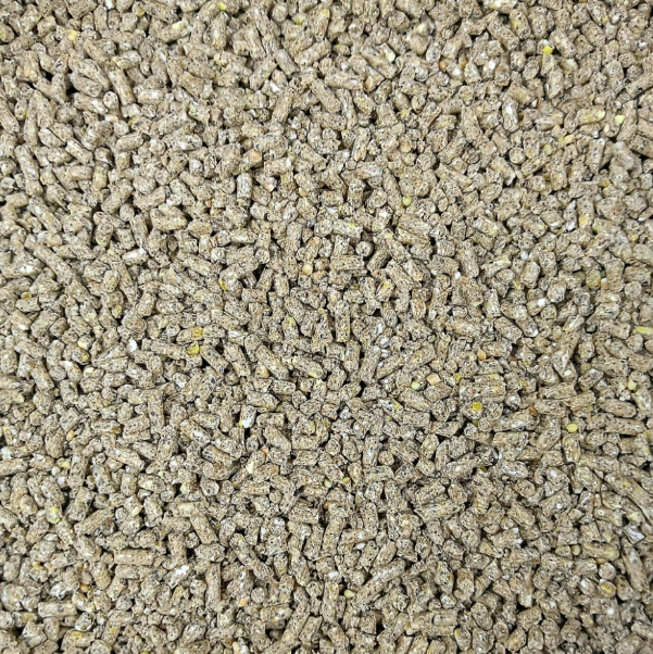 Karma dla kur UTIL-PASZ Nioska z marchewką i prosem 25 kg