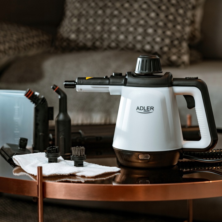 Czyścik Parowy z zestawem 13 elementów Adler AD 7038