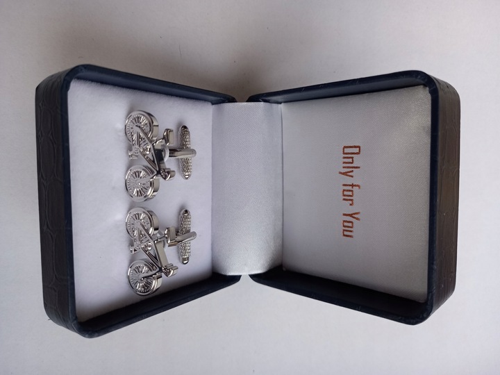 Modne spinki do mankietów Exciting Piękny Rower