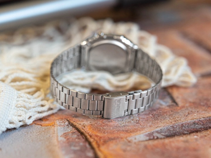 ZEGAREK CASIO A168WEPC-7AER VINTAGE COLLECTION x PAC-MAN RETRO SREBRNY