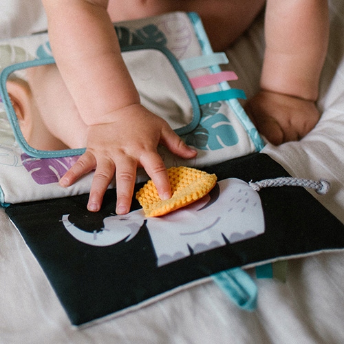 BABYONO Książeczka sensoryczna SAFARI 1564