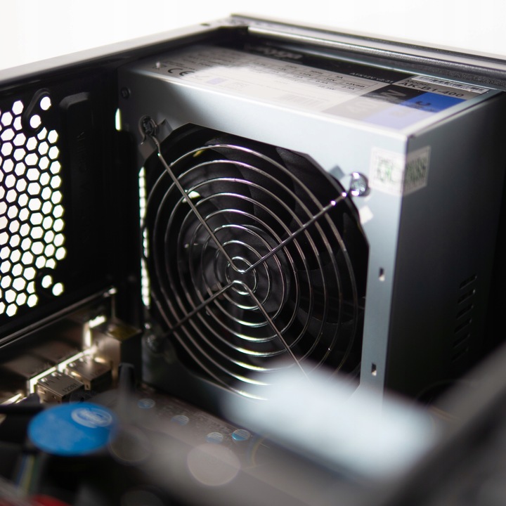 GRACZ GTX I5 4X 3,4GHZ 8GB 120SSD+HDD GT730 W10