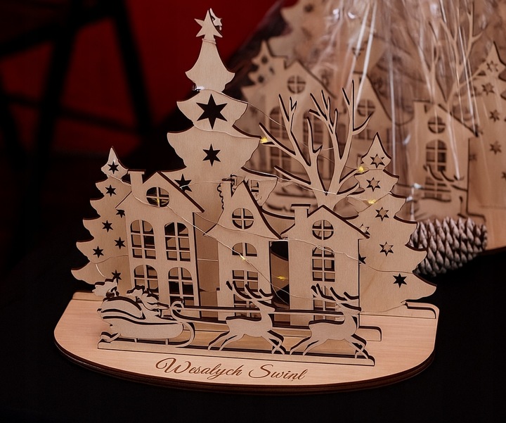 Miasteczko ze sklejki, ozdoba świąteczna, Boże Narodzenie, LED, grawer