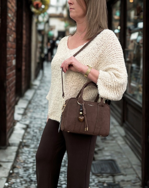 Flora&Co czekoladowa torebka zamszowa listonoszka eco skóra zamsz brąz