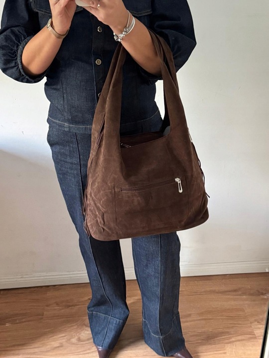 Torba Flora&Co torebka frędzle worek zamsz zamszowa eco brązowa czekoladowy