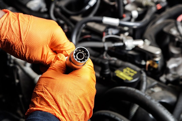 NEO ZESTAW NASADEK PRZELOTOWYCH 1/4" 3/8" 46szt z grzechotkami CrV 10-019