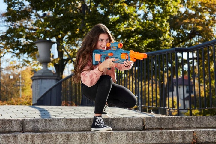 NERF Elite 2.0 Wyrzutnia Eaglepoint RD-8 +strzałki F0423