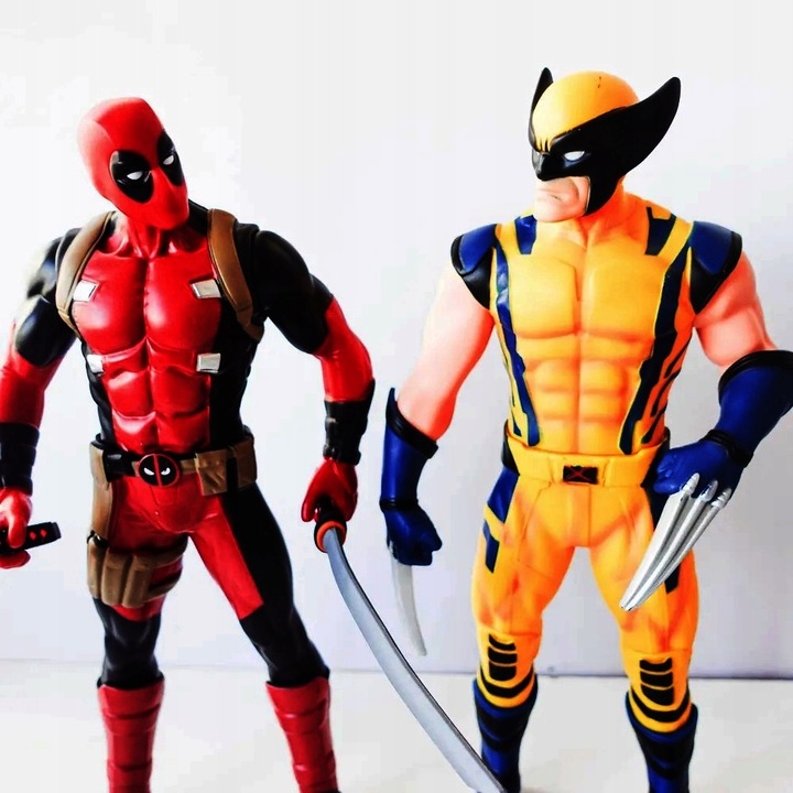 FIGURKA DEADPOOL DUŻA olbrzymia 34 cm, DEADPOOL & WOLVERINE 2024
