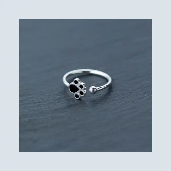 Srebrny pierścionek otwarty ŁAPKA PUPILA psia łapa regulowany S925