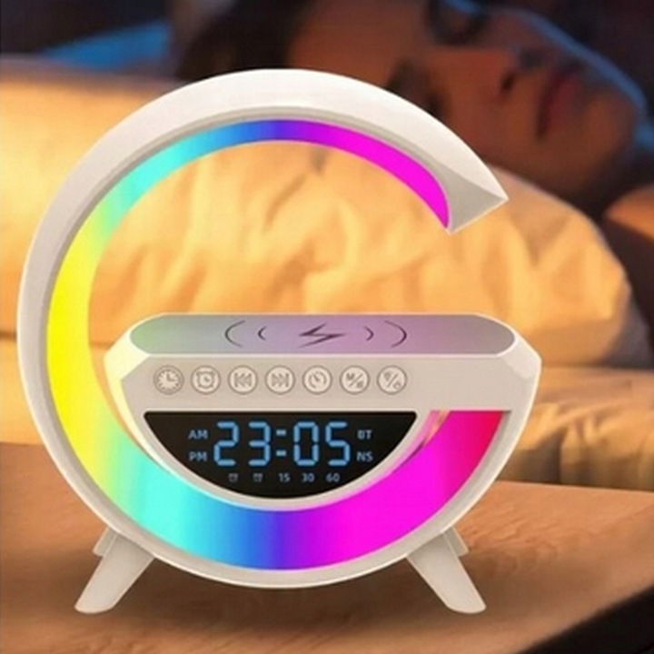 LAMPKA NOCNA LED RADIO FM ŁADOWARKA BUDZIK GŁOŚNIK RGB ZEGAR