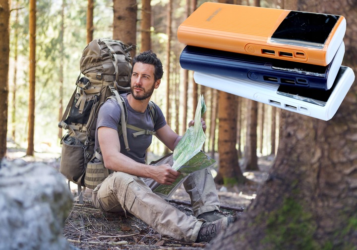 VIP SOLIDNY Mocny Power bank 50000mAh Wyświetlacz 3xUSB Latarka KOLORY