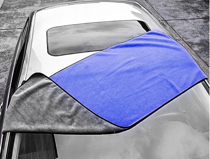 PUSZYSTY RĘCZNIK DO OSUSZANIA AUTA LAKIERU 90x60 Z MIKROFIBRY GRUBY CHŁONNY