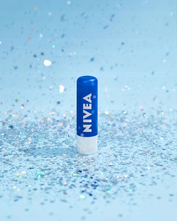 NIVEA Pomadka ochronna do ust Original Care