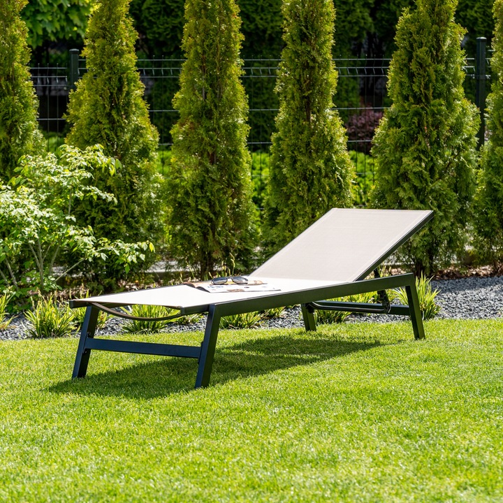 Leżak ogrodowy beżowy wygodny z aluminium rozkładany Leżanka na taras 60 cm