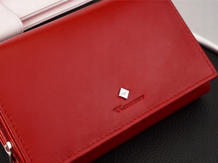 KOCHMANSKI portfel damski skórzany średni zapinany super pojemny czerwony